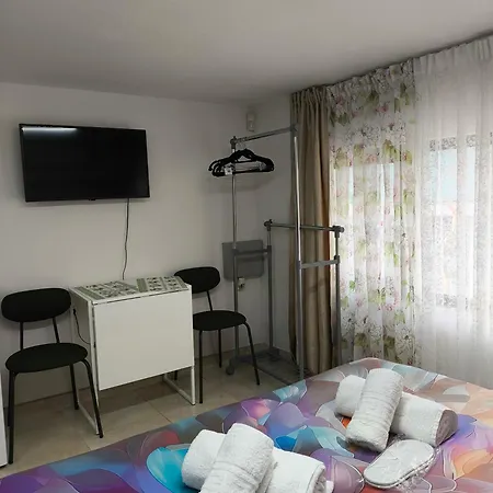 Apartment Green Home